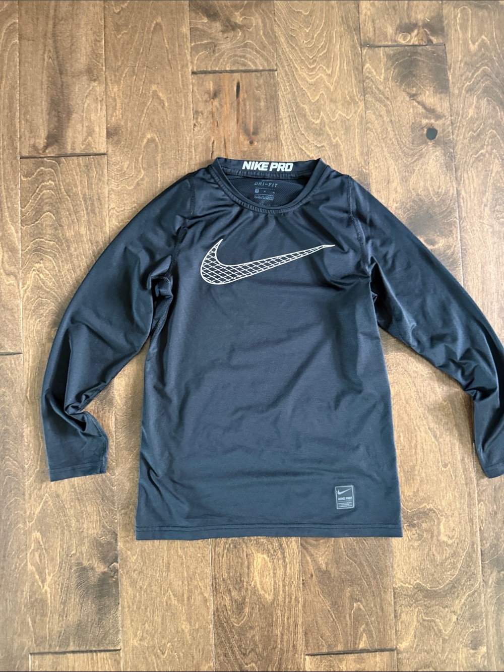 Nike Pro  Boys long sleeve - M